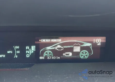 2011 Toyota Prius Three z USA, uszkodzony, nr VIN JTDKN3DU2B0266728